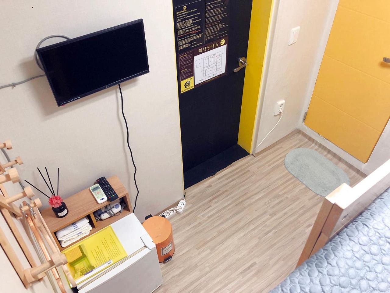 24 Guesthouse Jongno Tower Seoul Exterior foto